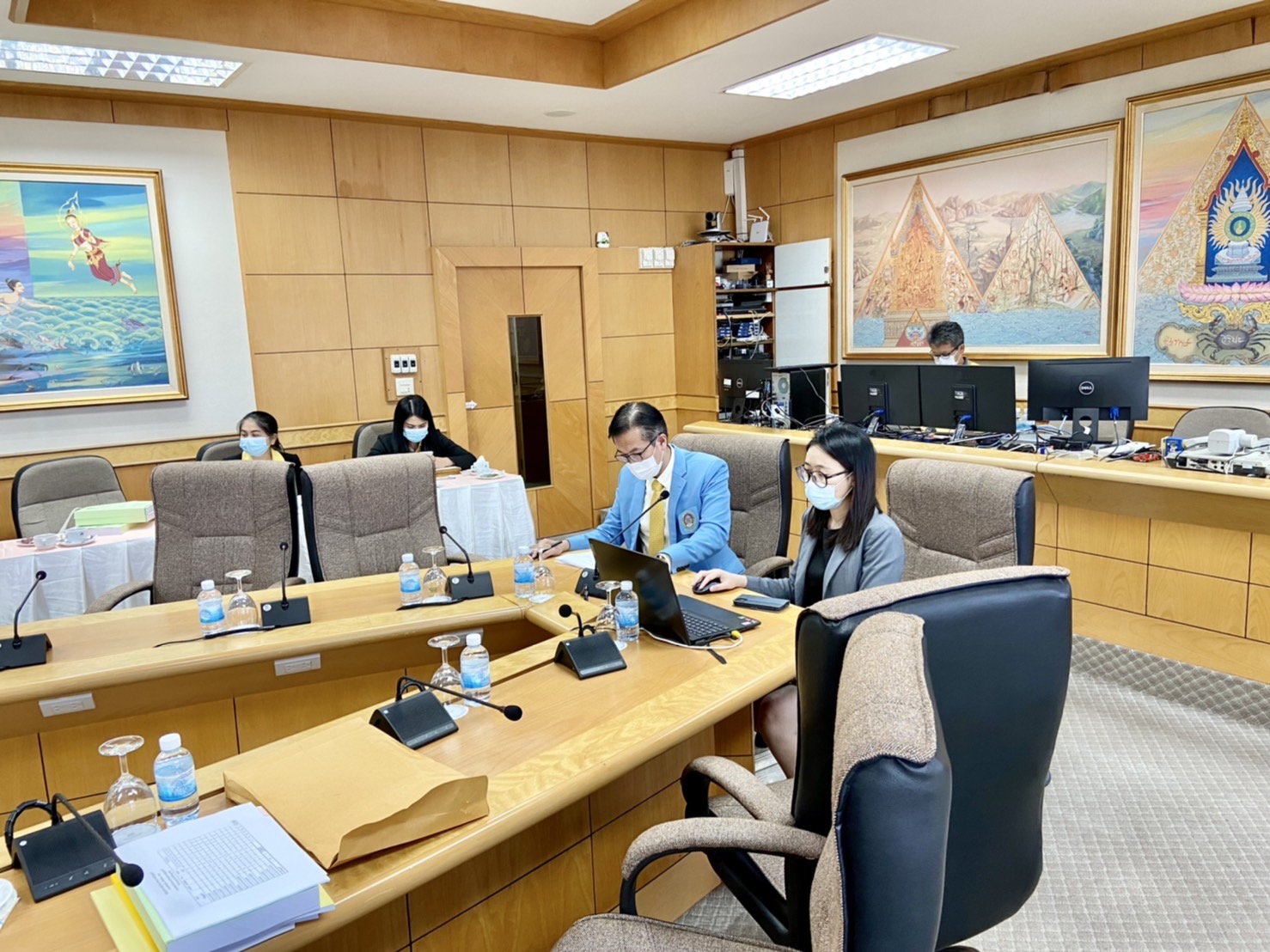 รูปภาพประกอบ