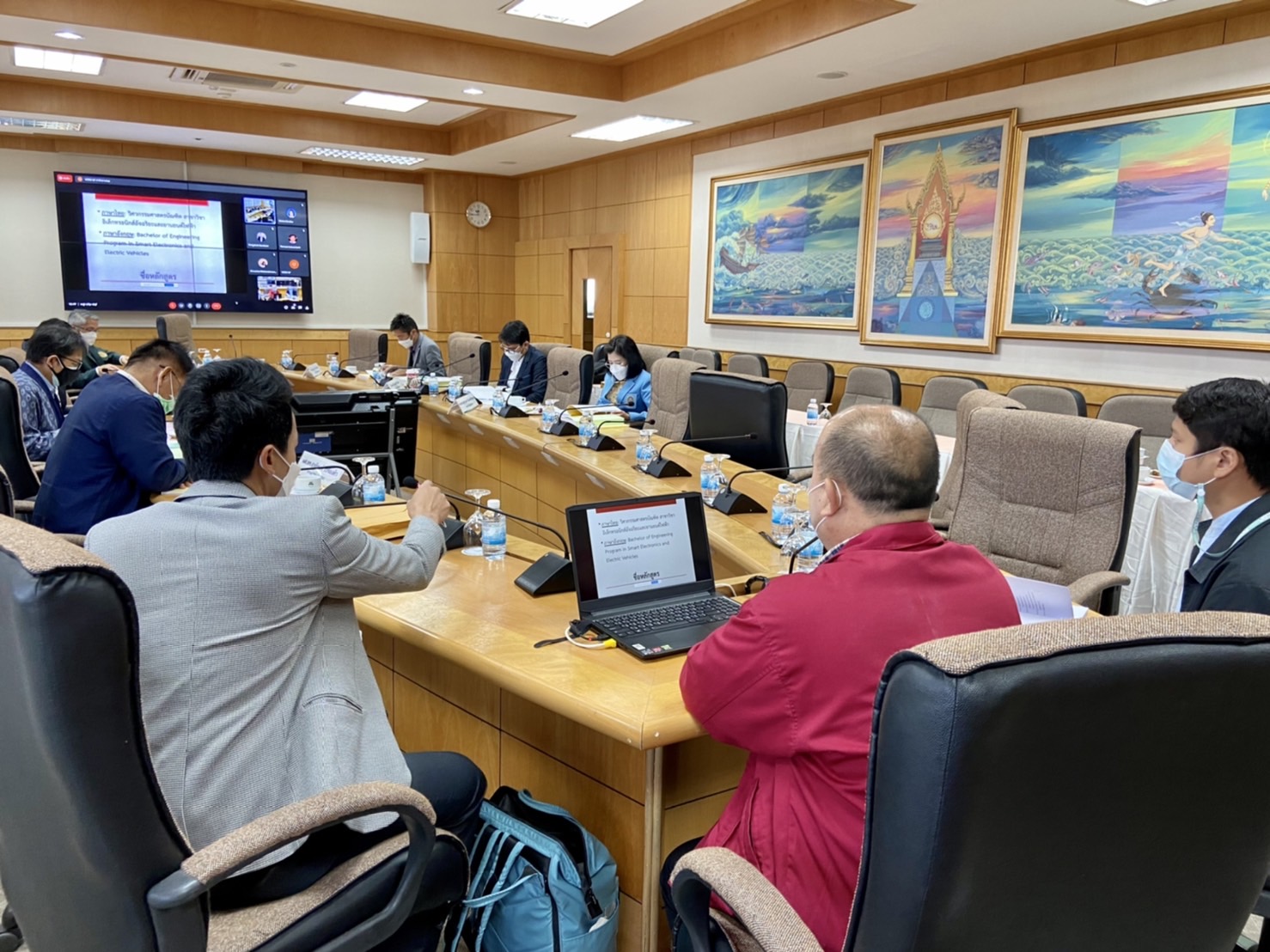 รูปภาพประกอบ