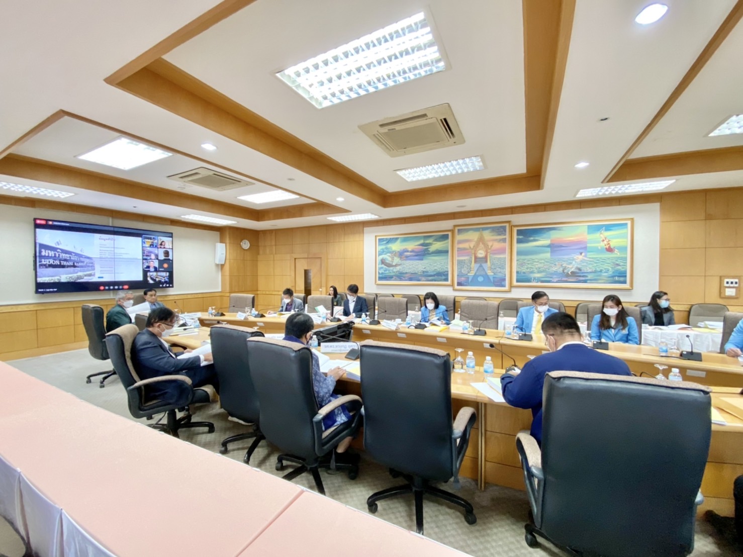 รูปภาพประกอบ