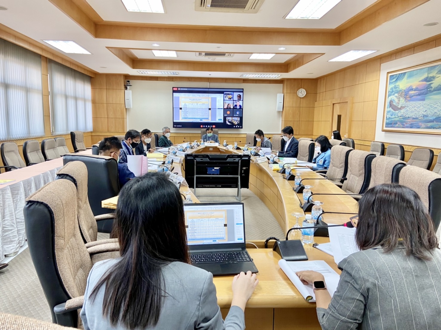 รูปภาพประกอบ