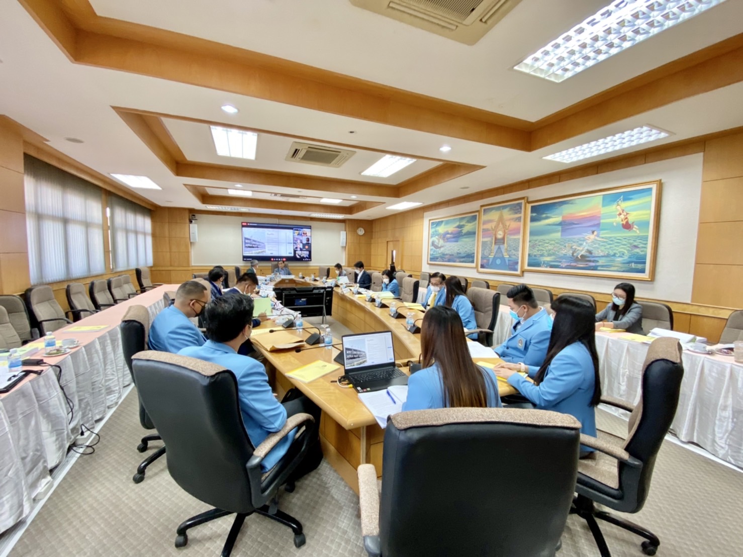 รูปภาพประกอบ