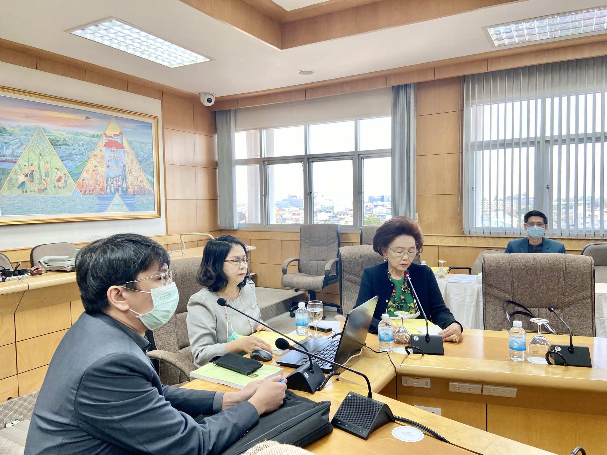 รูปภาพประกอบ