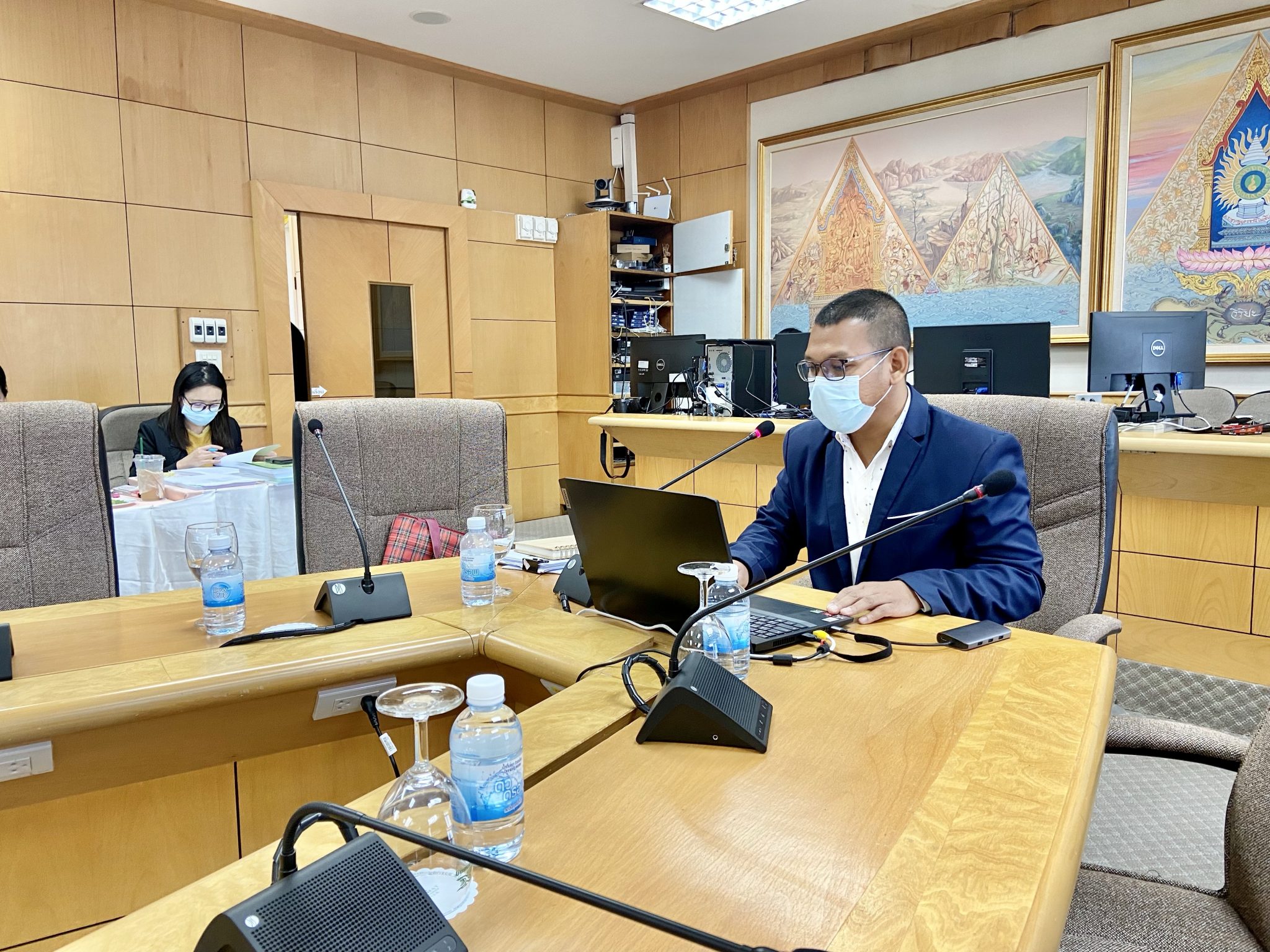 รูปภาพประกอบ